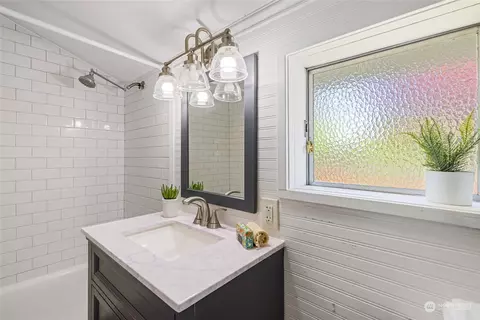 Bath - 9621 60th Ave S, Seattle, WA 98118 photo 1 of 2