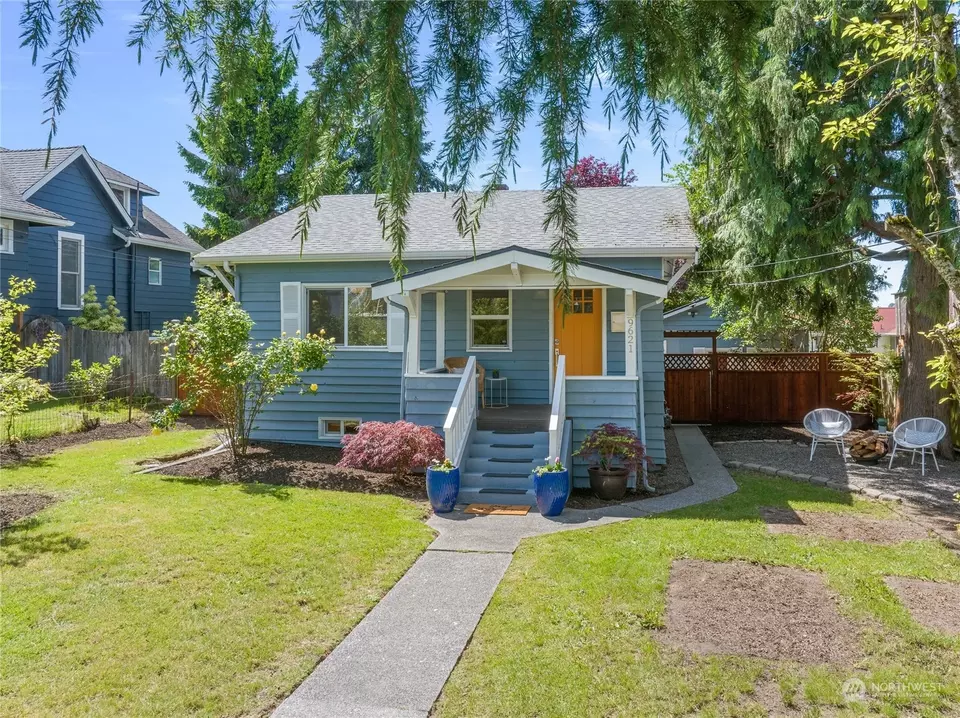 Exterior - 9621 60th Ave S, Seattle, WA 98118 photo 9 of 9