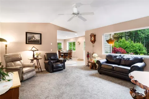 51 Point View Ave, Brinnon, WA 98320 photo 5