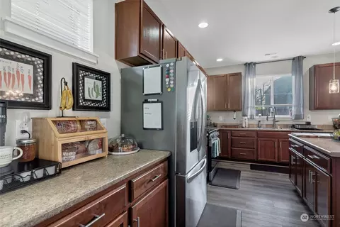 17708 17th Ave E, Spanaway, WA 98387 photo 15