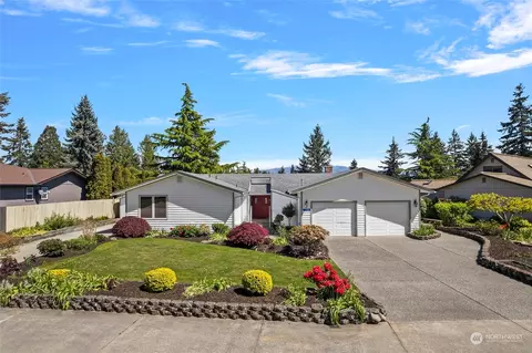 12483 Eagle Dr, Burlington, WA 98233