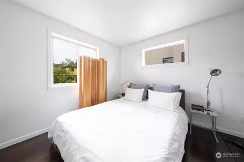 315 Dewey Pl E, Seattle, WA 98112 photo 21