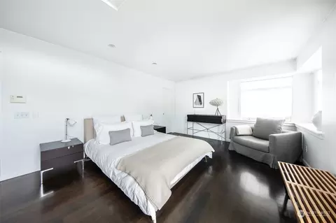 315 Dewey Pl E, Seattle, WA 98112 photo 18