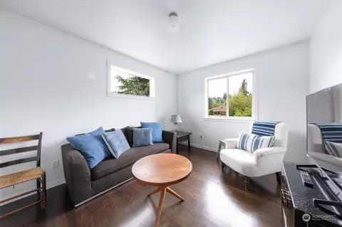 315 Dewey Pl E, Seattle, WA 98112 photo 22