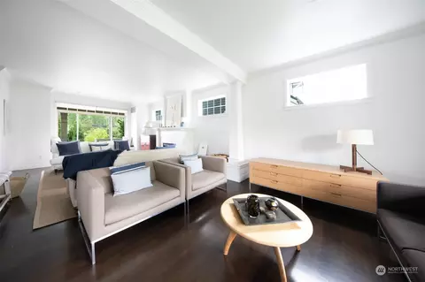 315 Dewey Pl E, Seattle, WA 98112 photo 6