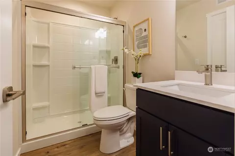 Bath - 4226 148th St SE #C1, Bothell, WA 98012 photo 4 of 4