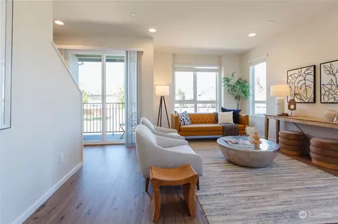 Living - 4226 148th St SE #C1, Bothell, WA 98012 photo 1 of 1