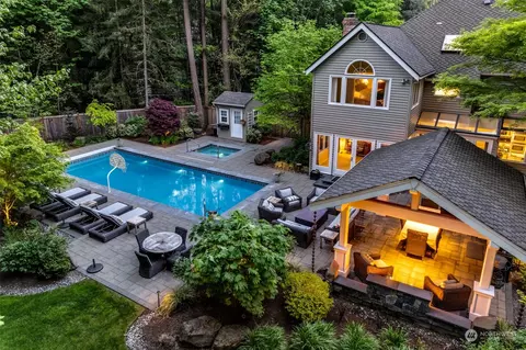 14320 173rd Pl NE, Redmond, WA 98052
