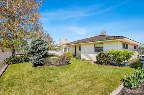 805 E 3rd Ave, Odessa, WA 99159 photo 3