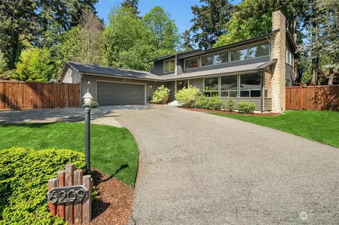 6209 85th Street Ct E, Puyallup, WA 98371