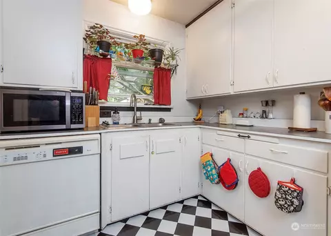 3724 Grand Ave, Everett, WA 98201 photo 3