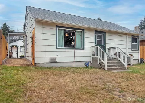 3724 Grand Ave, Everett, WA 98201