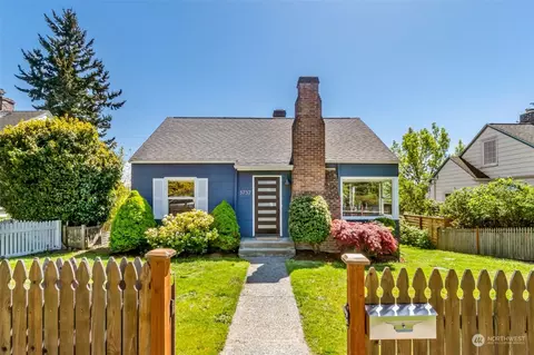 3737 SW Sullivan St, Seattle, WA 98126