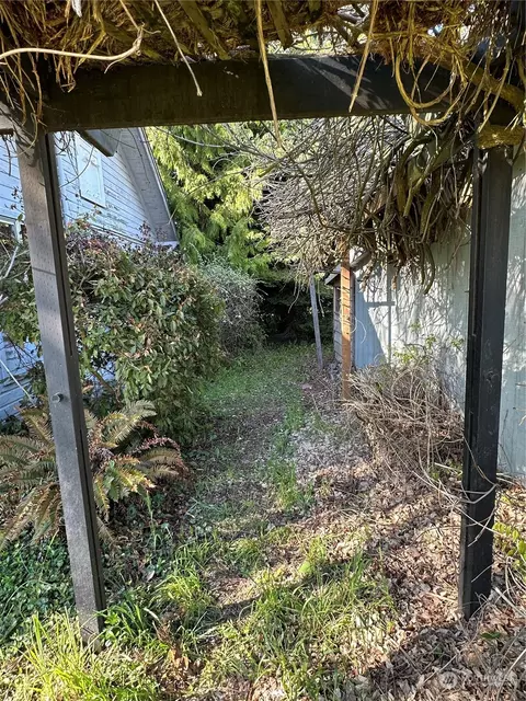 Exterior - 71 E Runnion Rd, Sequim, WA 98382 photo 4 of 8