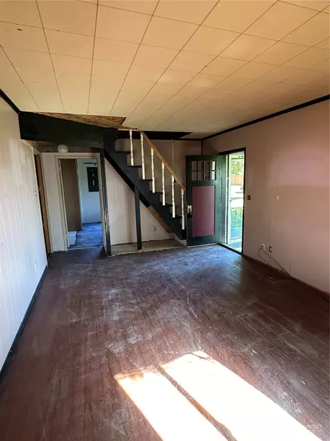 Living - 71 E Runnion Rd, Sequim, WA 98382 photo 1 of 2