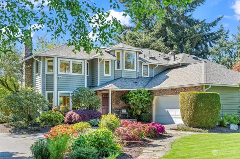 18730 92nd Ave W, Edmonds, WA 98020