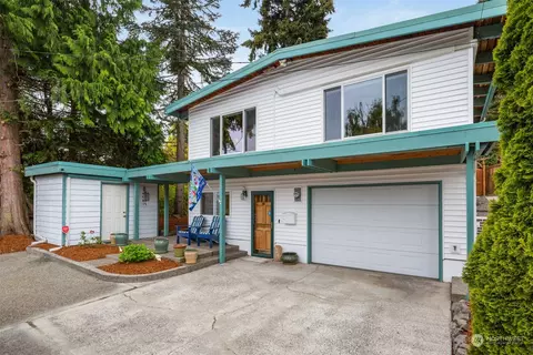 11123 34th Pl SW, Seattle, WA 98146