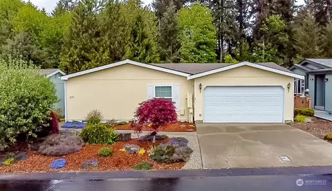 2239 E Gray Sea Eagle Ln SW, Tumwater, WA 98512