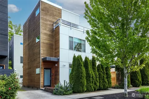 922 NW 52nd St, Seattle, WA 98107