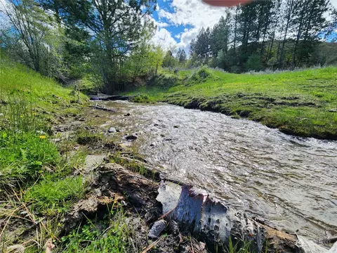 120 Siwash Creek Rd, Tonasket, WA 98855