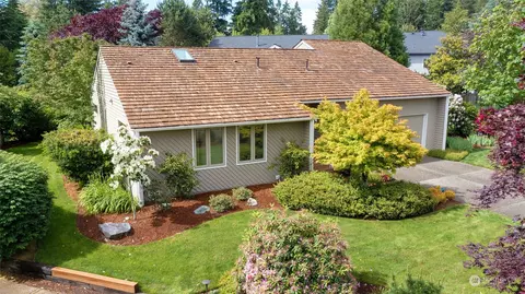 14824 NE 9th Pl, Bellevue, WA 98007
