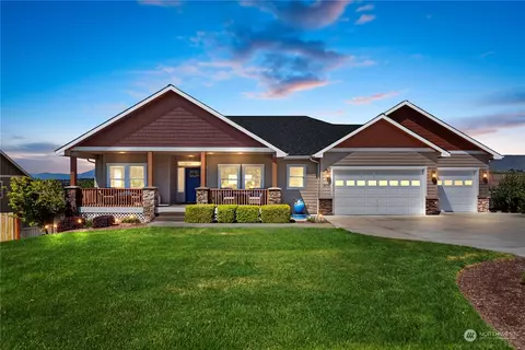 2630 Golf Course Rd, Malaga, WA 98828