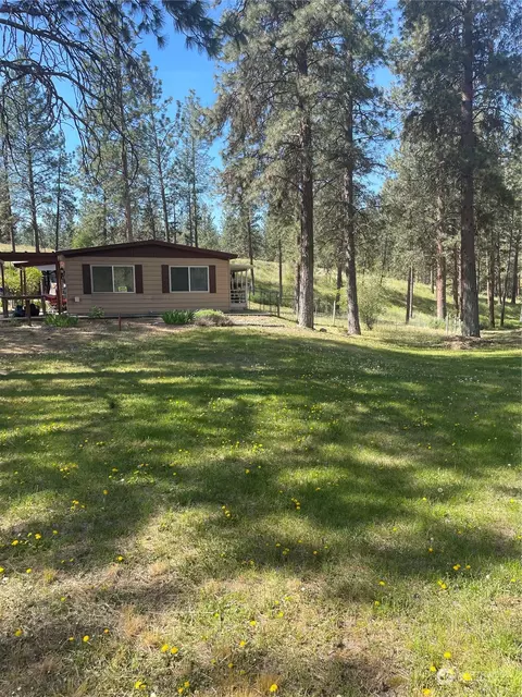 7 Mountain View Rd, Tonasket, WA 98855