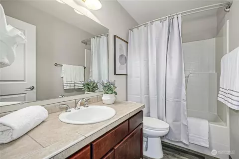 18505 42nd Ave SE, Bothell, WA 98012 photo 32