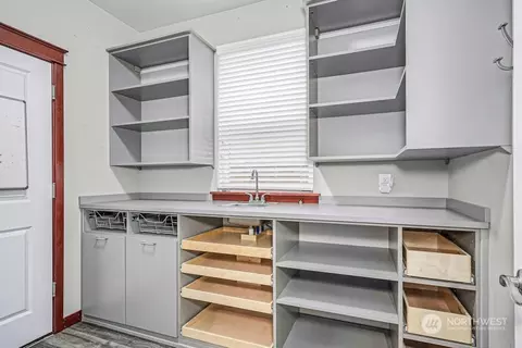 18505 42nd Ave SE, Bothell, WA 98012 photo 17