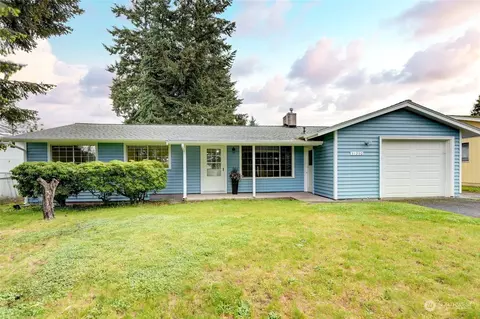 31230 9th Ave S, Federal Way, WA 98003