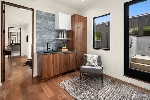 1109 41st Ave E, Seattle, WA 98112 photo 24