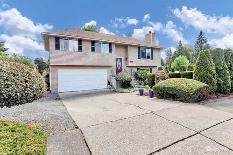 5502 34th Street Loop NE, Tacoma, WA 98422