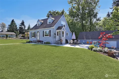 435 Van De Vanter Ave, Kent, WA 98030