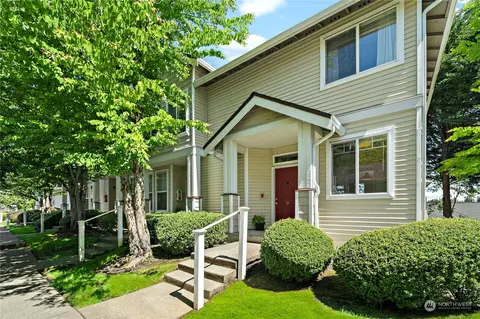 2924 151st Pl SW #P105, Lynnwood, WA 98087