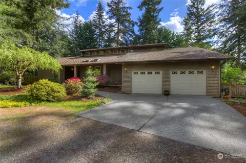 19003 146th Ave SE, Renton, WA 98058