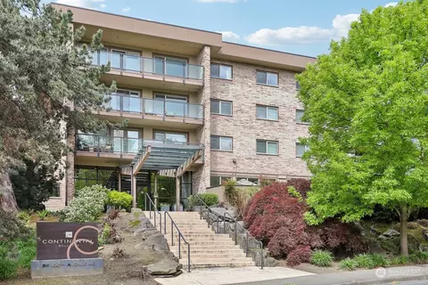 511 100th Ave NE #306, Bellevue, WA 98004