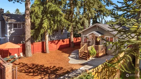 Exterior - 2304 60th St SE, Everett, WA 98203 photo 3 of 5