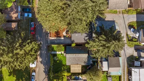 View/Area - 2304 60th St SE, Everett, WA 98203 photo 1 of 5
