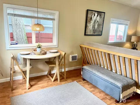 Dining - 2304 60th St SE, Everett, WA 98203 photo 3 of 3