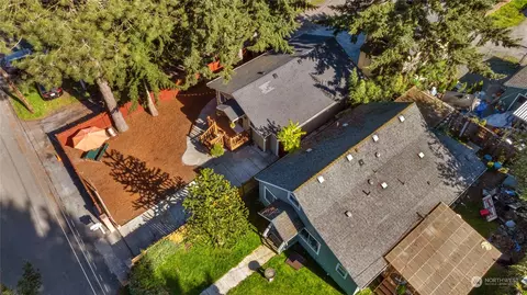 View/Area - 2304 60th St SE, Everett, WA 98203 photo 2 of 5