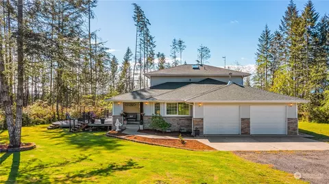 15710 Carney Lake Rd SW, Port Orchard, WA 98367