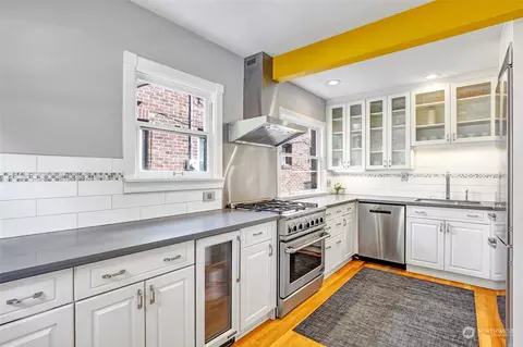 1911 26th Ave E, Seattle, WA 98112 photo 7