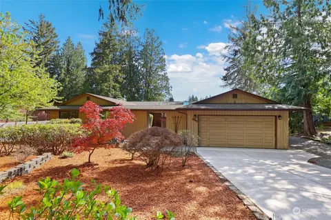 1858 Lakemoor Pl SW, Olympia, WA 98512