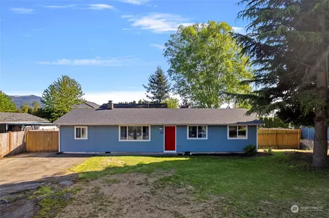 813 Lucas Dr, Sedro Woolley, WA 98284