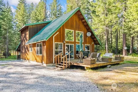 2528 Kinnikinnick Dr, Leavenworth, WA 98826