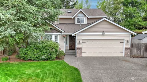 26017 121st St E, Buckley, WA 98321