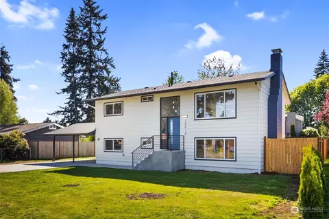 20914 3rd Ave W, Lynnwood, WA 98036
