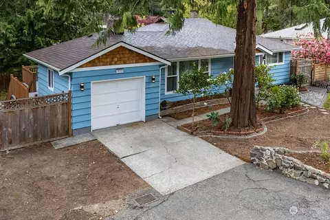18325 Evanston Ave N, Shoreline, WA 98133