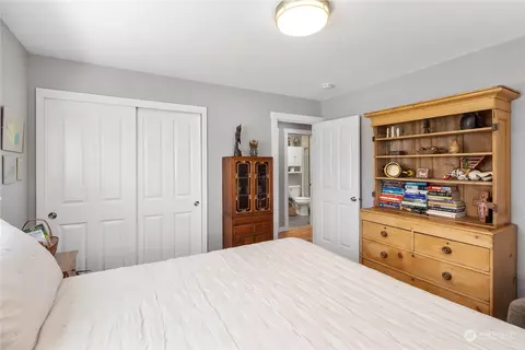 1928 Gossard, Enumclaw, WA 98022 photo 17