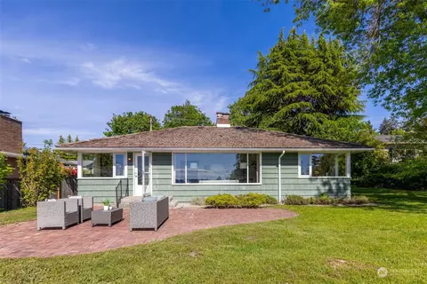 19683 SW Marine View Dr SW, Normandy Park, WA 98166